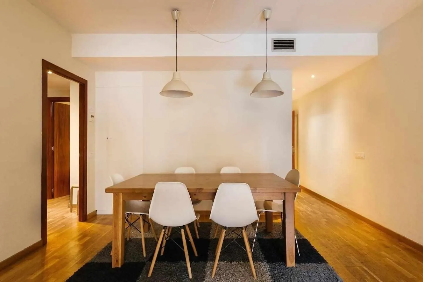Apartmán Comfortable 4 Rooms 2Bath W Balcony Barcelona Španělsko